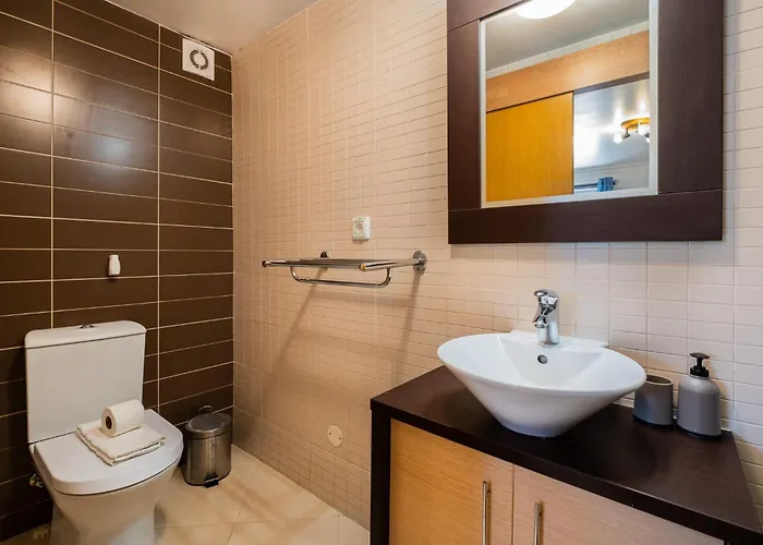 Margarida - Ping Pong Table