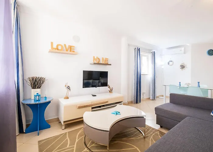 아파트 Margarida - Ping Pong Table 알부페이라