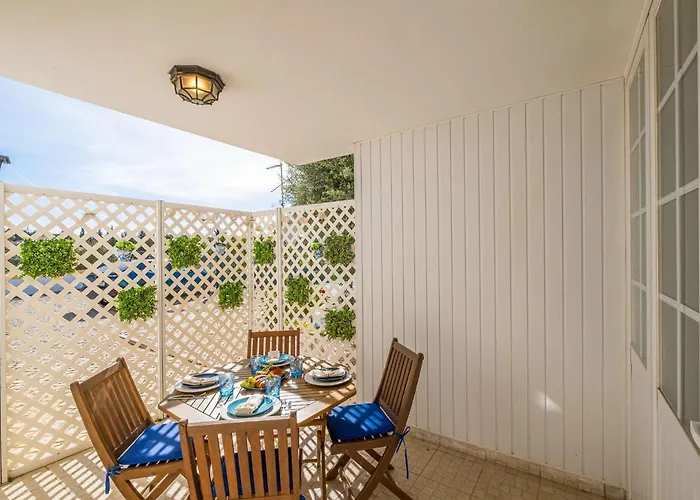 아파트 Margarida - Ping Pong Table 알부페이라