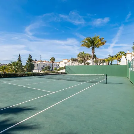 Margarida - Ping Pong Table